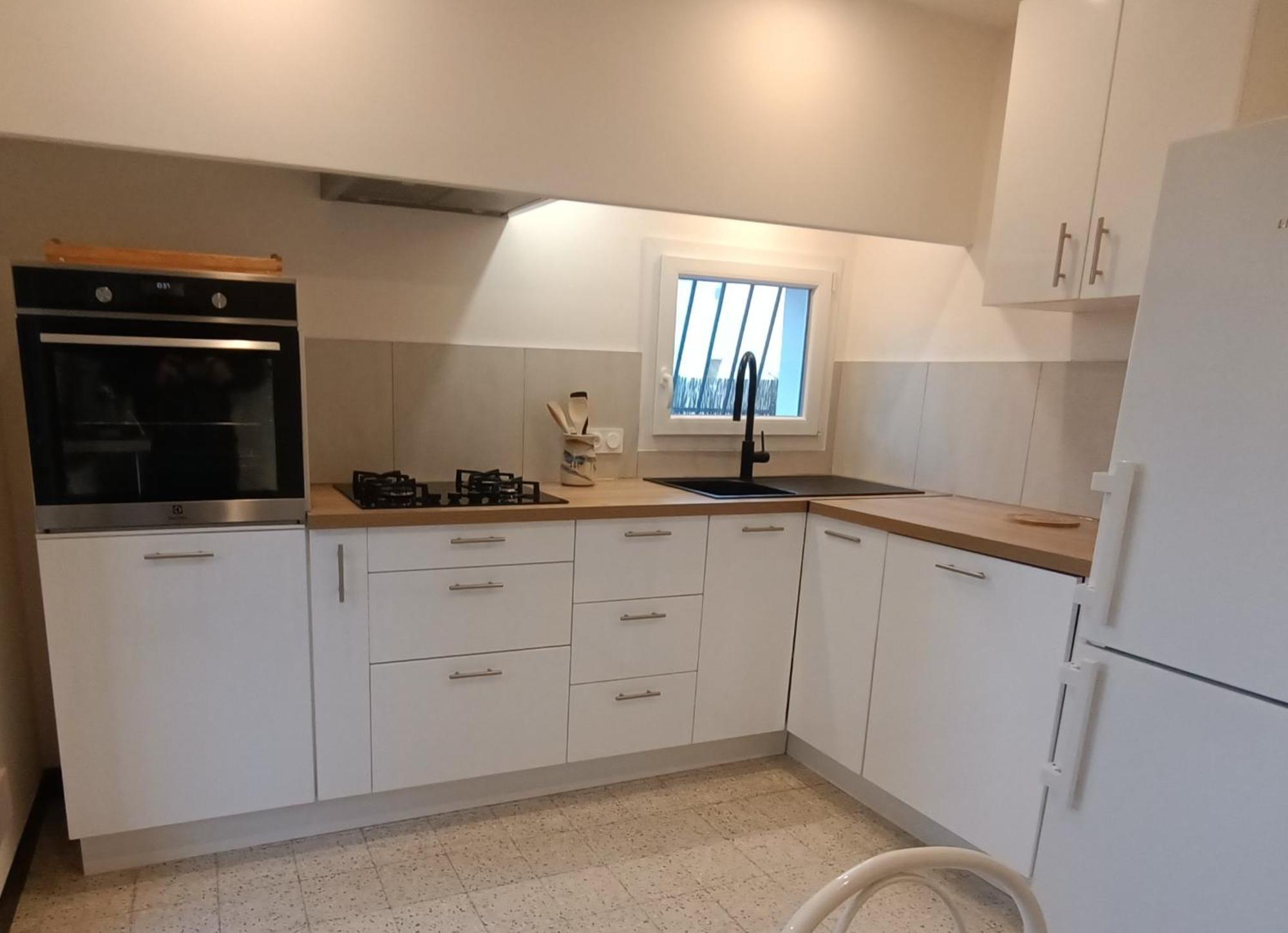 Grand Appartement, 2 Chambres Et Jardin ニーム エクステリア 写真