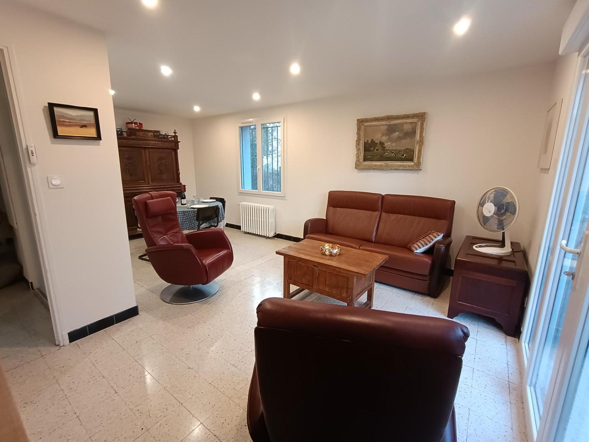 Grand Appartement, 2 Chambres Et Jardin ニーム エクステリア 写真